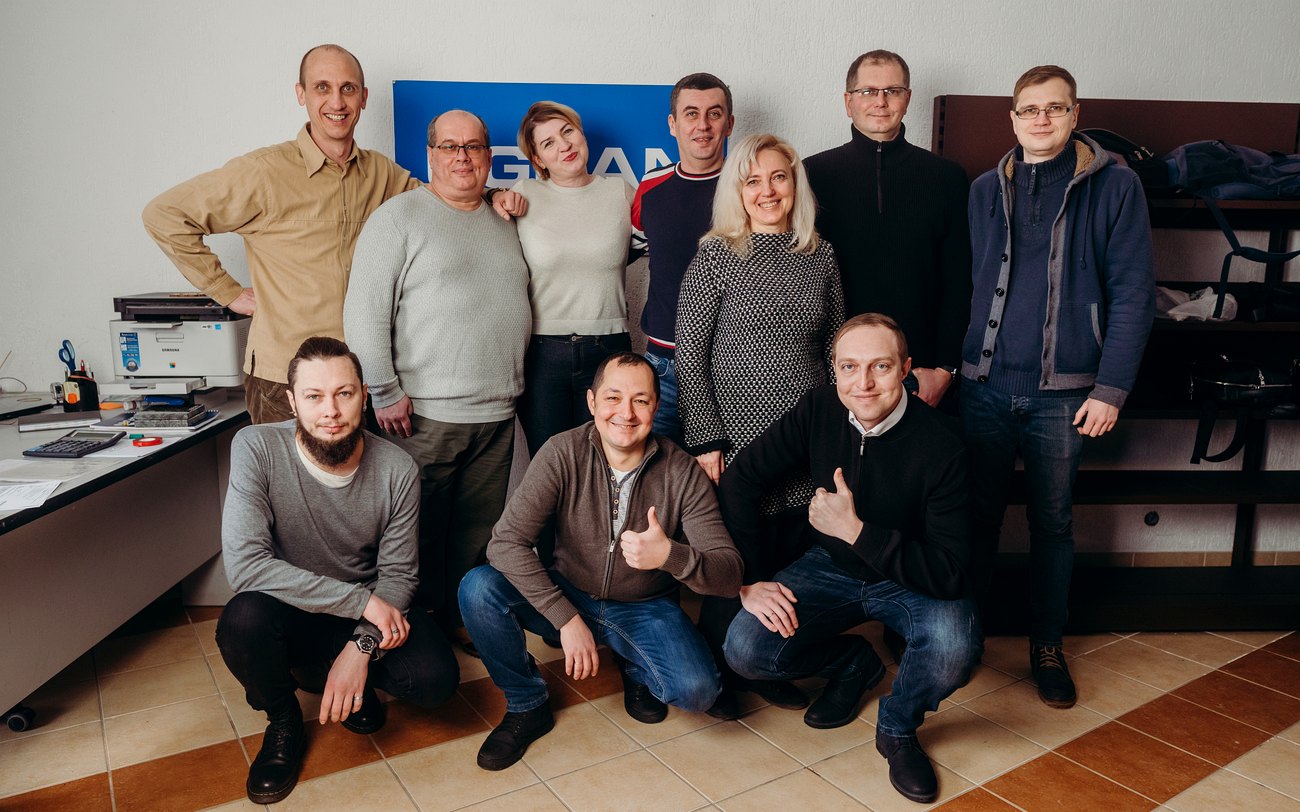 Команда UGRAN на заводе